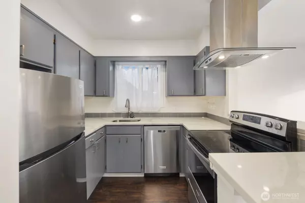 Seattle, WA 98118,4028 38TH AVE S