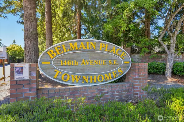 Bellevue, WA 98007,105 146th AVE SE #E2