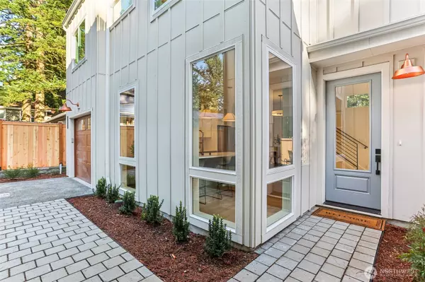 Seattle, WA 98133,13750 Stone AVE N