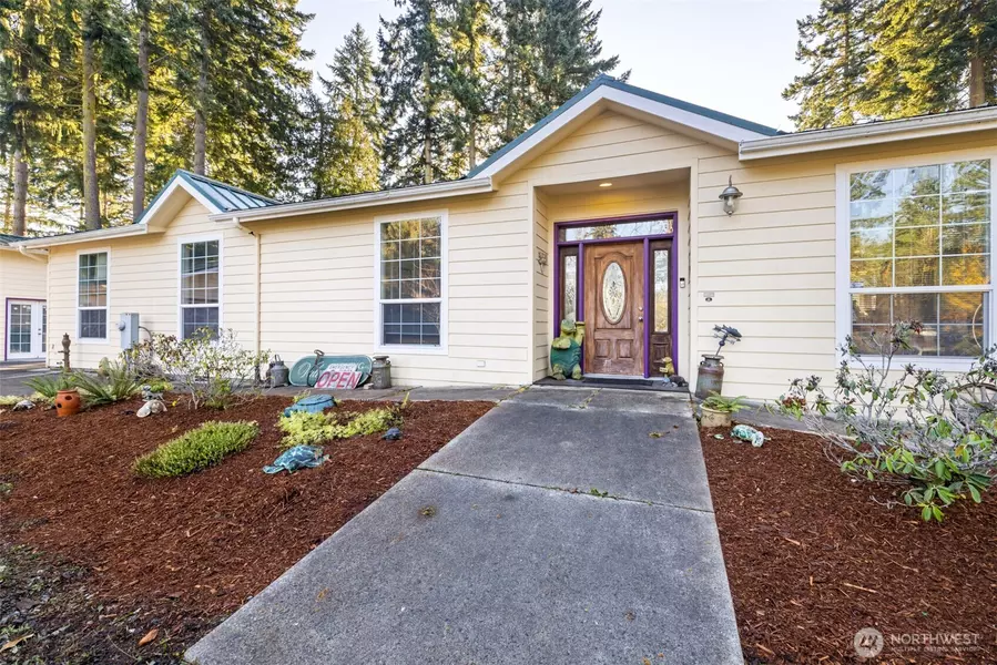 446 Old Olympic Hwy, Port Angeles, WA 98362