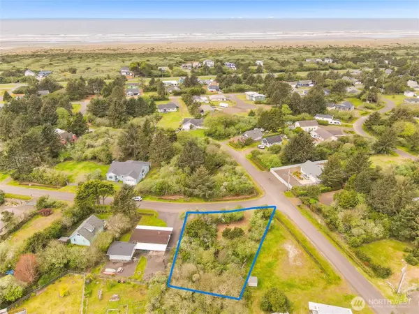 Ocean Shores, WA 98569,113 Jib ST NW