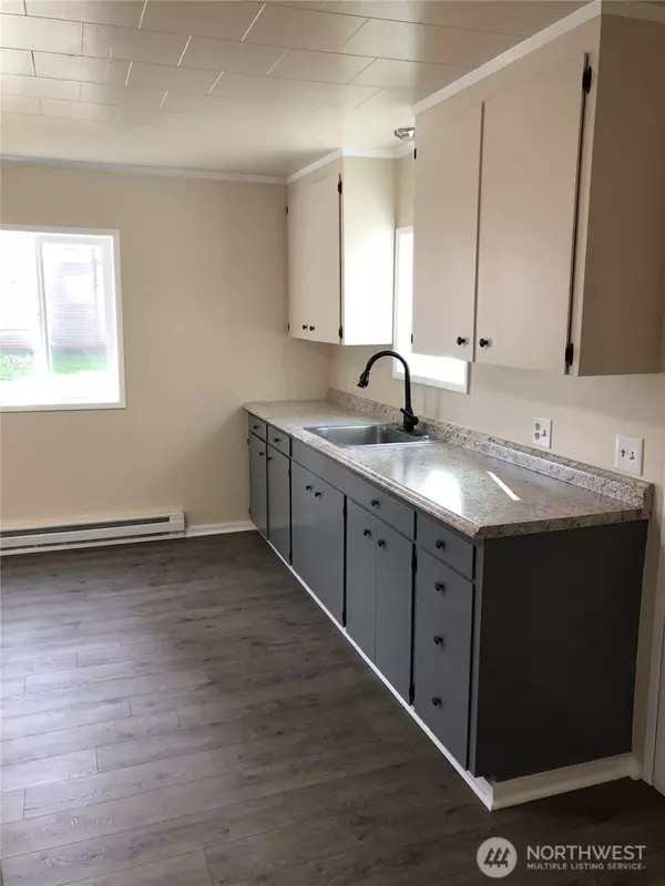 Olympia, WA 98501,2221 15th AVE SE