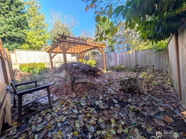 Seattle, WA 98103,8516 Wallingford AVE N #B