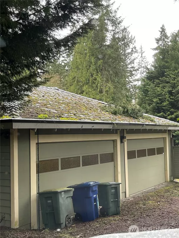 Kenmore, WA 98028,16503 76th AVE NE