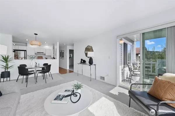 Seattle, WA 98107,2642 NW 59th ST #301