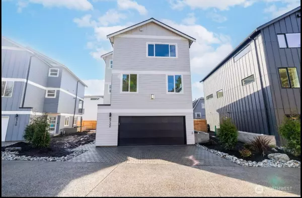 Seattle, WA 98106,6732 21st AVE SW