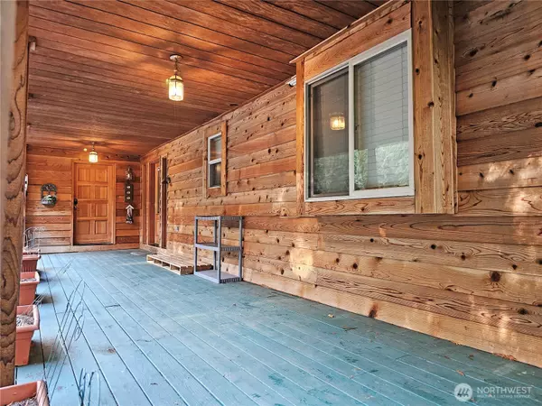 Brinnon, WA 98320,70 Dogwood LN