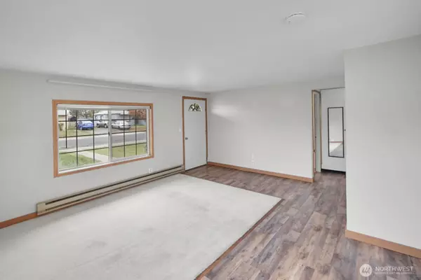 Moses Lake, WA 98837,415 N Mattson DR