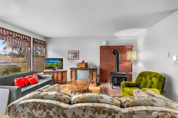 Olympia, WA 98506,3604 Landau AVE NE