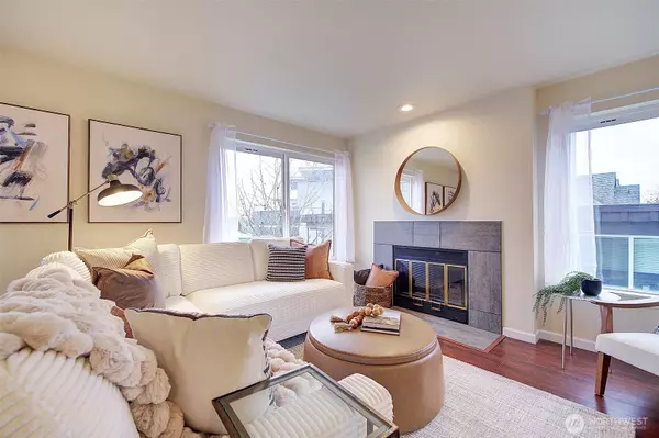 Seattle, WA 98103,3890 Whitman AVE N #301