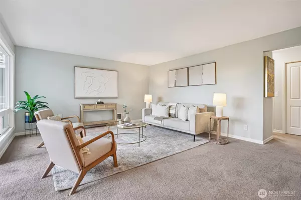 1113 Kirkland AVE #1B, Kirkland, WA 98033