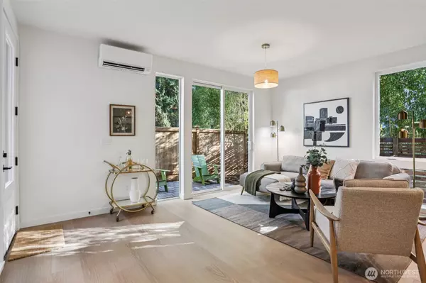 Seattle, WA 98133,13748 Stone AVE N