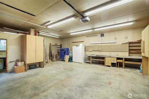 Redmond, WA 98052,13853 NE 80th ST