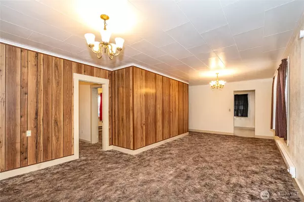 Centralia, WA 98531,916 L ST