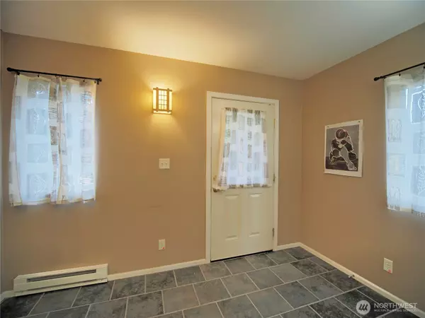 Port Townsend, WA 98368,308 E