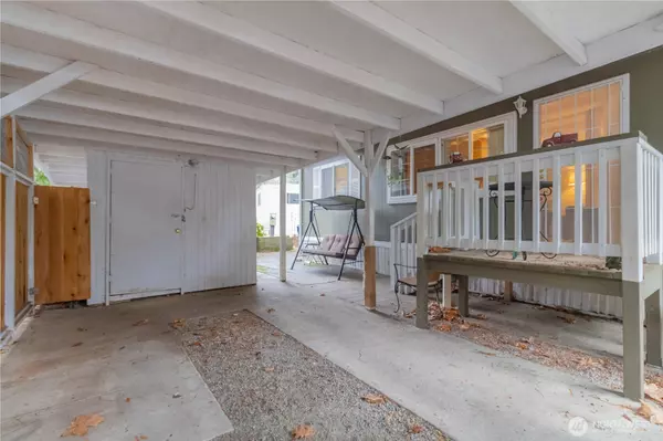 Auburn, WA 98002,900 29th ST SE #D-11