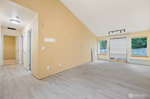 Lacey, WA 98503,5423 33rd CT SE