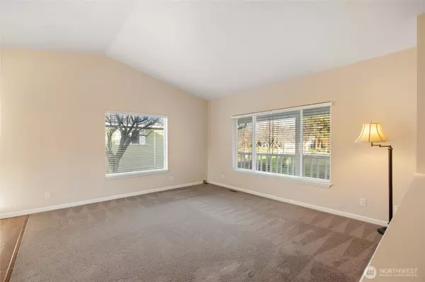 Moses Lake, WA 98837,2214 S Belair DR