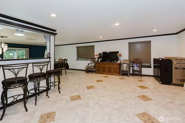 Olympia, WA 98512,12306 SW Champion DR