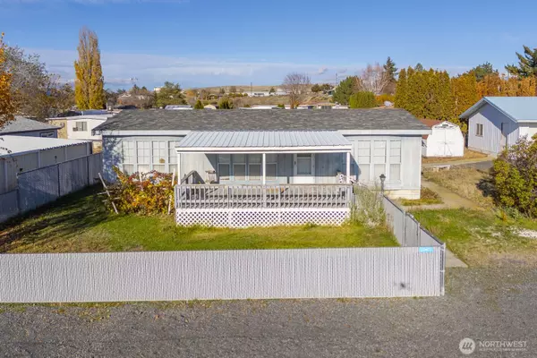 Soap Lake, WA 98851,726 E Main Ave #24/25