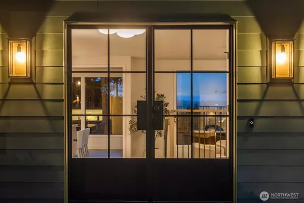 Clyde Hill, WA 98004,2627 96th AVE NE