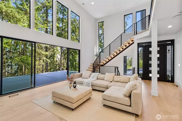 Bellevue, WA 98006,17720 SE 63rd PL