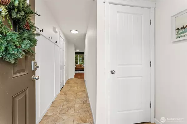 Port Orchard, WA 98366,3040 Banner RD SE