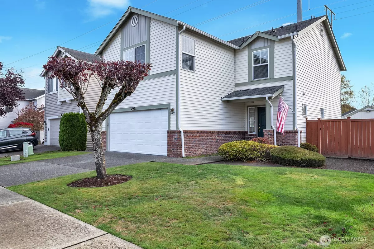 Renton, WA 98056,166 Glennwood PL SE