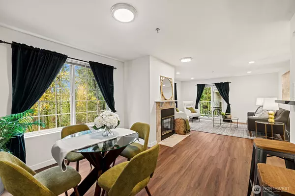 Bellevue, WA 98005,1692 118th AVE SE #A203