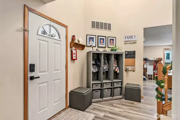 Kelso, WA 98626,104 Westminster DR