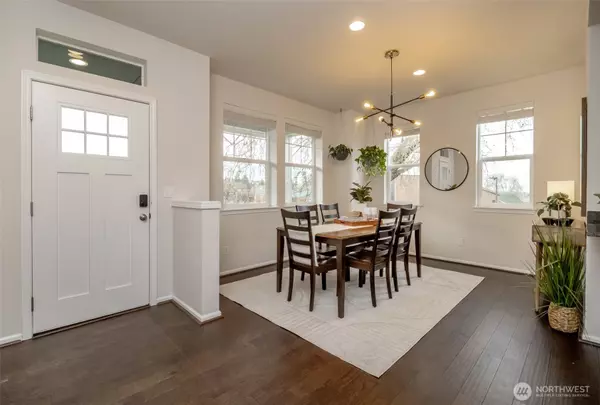 Seattle, WA 98126,6830 31st AVE SW