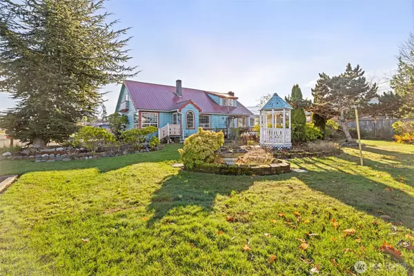 607 S H ST, Port Angeles, WA 98363