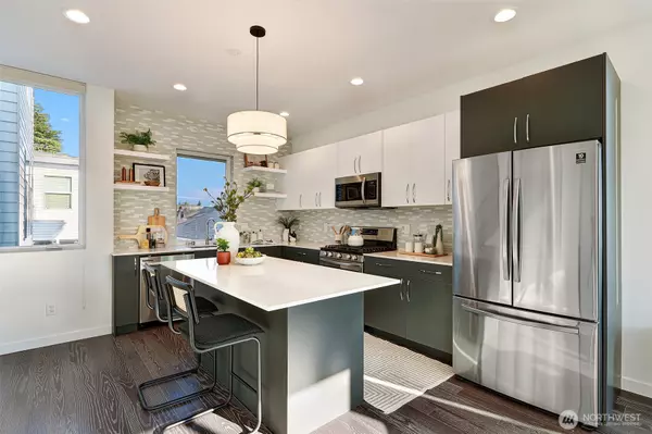 Seattle, WA 98117,7721 Mary AVE NW #A