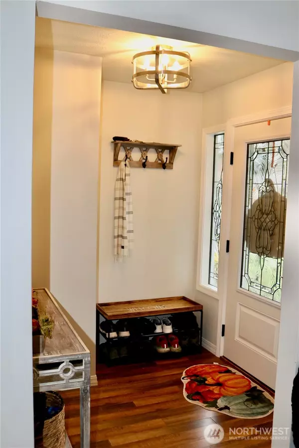 Lynden, WA 98264,924 E Grover ST