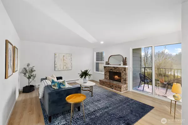 Everett, WA 98203,820 E Cady RD #G205