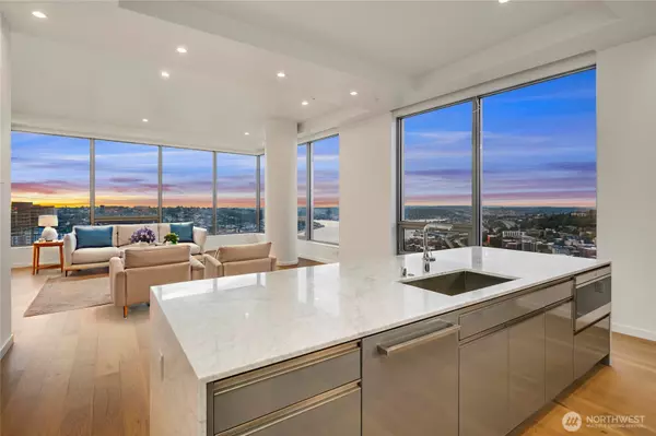 Seattle, WA 98101,1808 Minor AVE #PH203