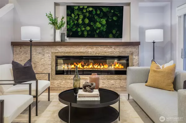 Seattle, WA 98105,5503 NE 58th ST