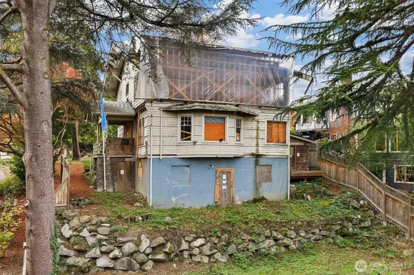 Seattle, WA 98144,2540 34th AVE S