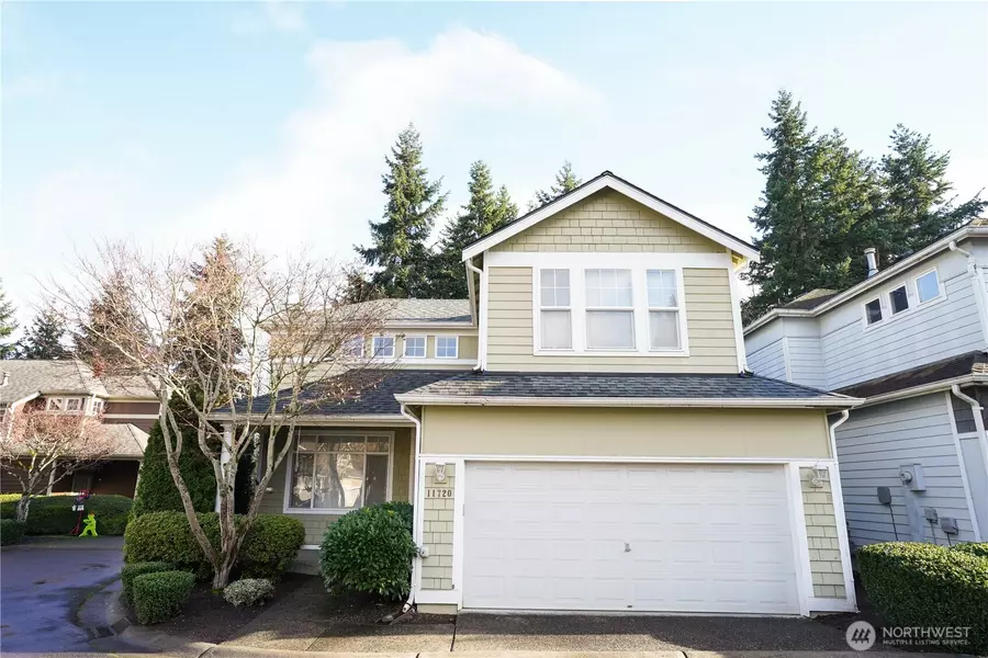 11720 114th PL NE, Kirkland, WA 98034