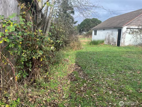 Hoquiam, WA 98550,2220 Panama AVE