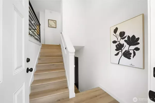 Seattle, WA 98146,11314 25th AVE SW