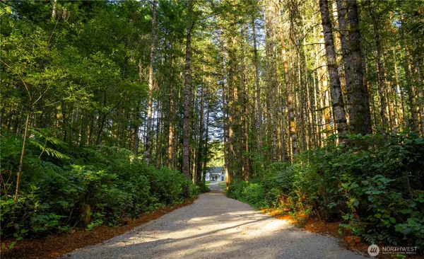 Poulsbo, WA 98370,19680 Noll RD