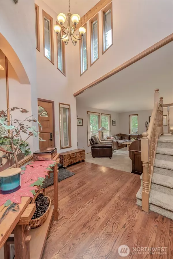 Kent, WA 98042,19516 SE 324th ST