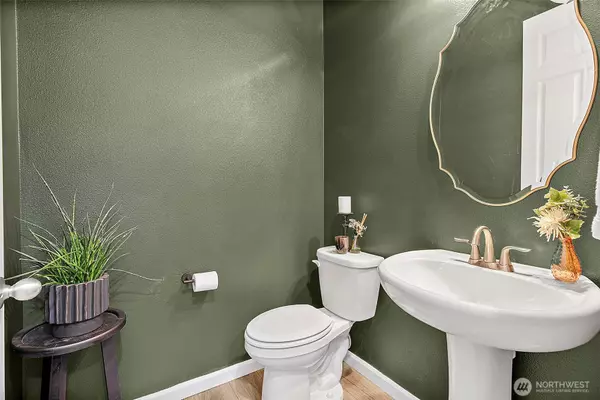 Buckley, WA 98321,623 S Davis ST