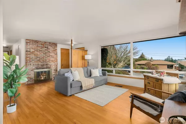 Des Moines, WA 98198,20821 7th PL S