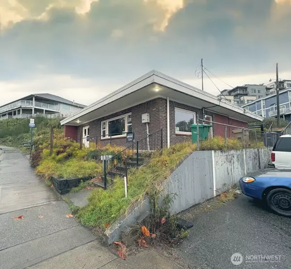 5319 N 51st ST, Ruston, WA 98407