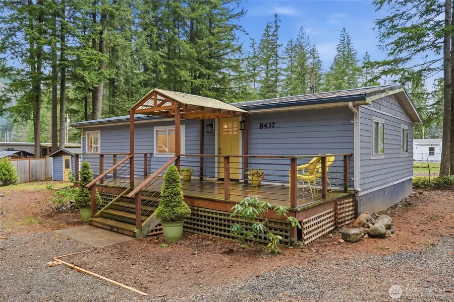 8437 Cimarron WAY, Maple Falls, WA 98266