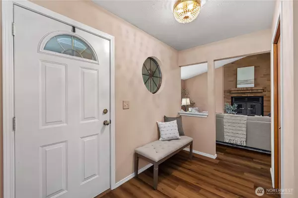 Olympia, WA 98513,233 Clay CT SE