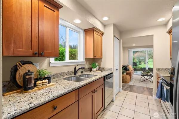 Bremerton, WA 98312,3926 NW Fairway LN