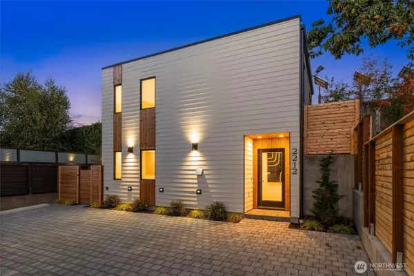 Seattle, WA 98102,2212 Broadway E